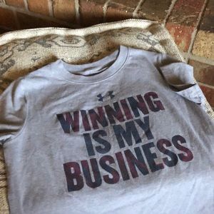 UA boys activewear shirt size YXS